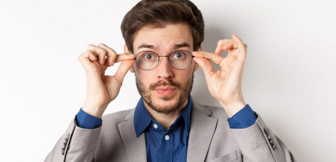 着ける と 身に着け はどう違いますか? _ 身に着ける 名詞 – BDMC